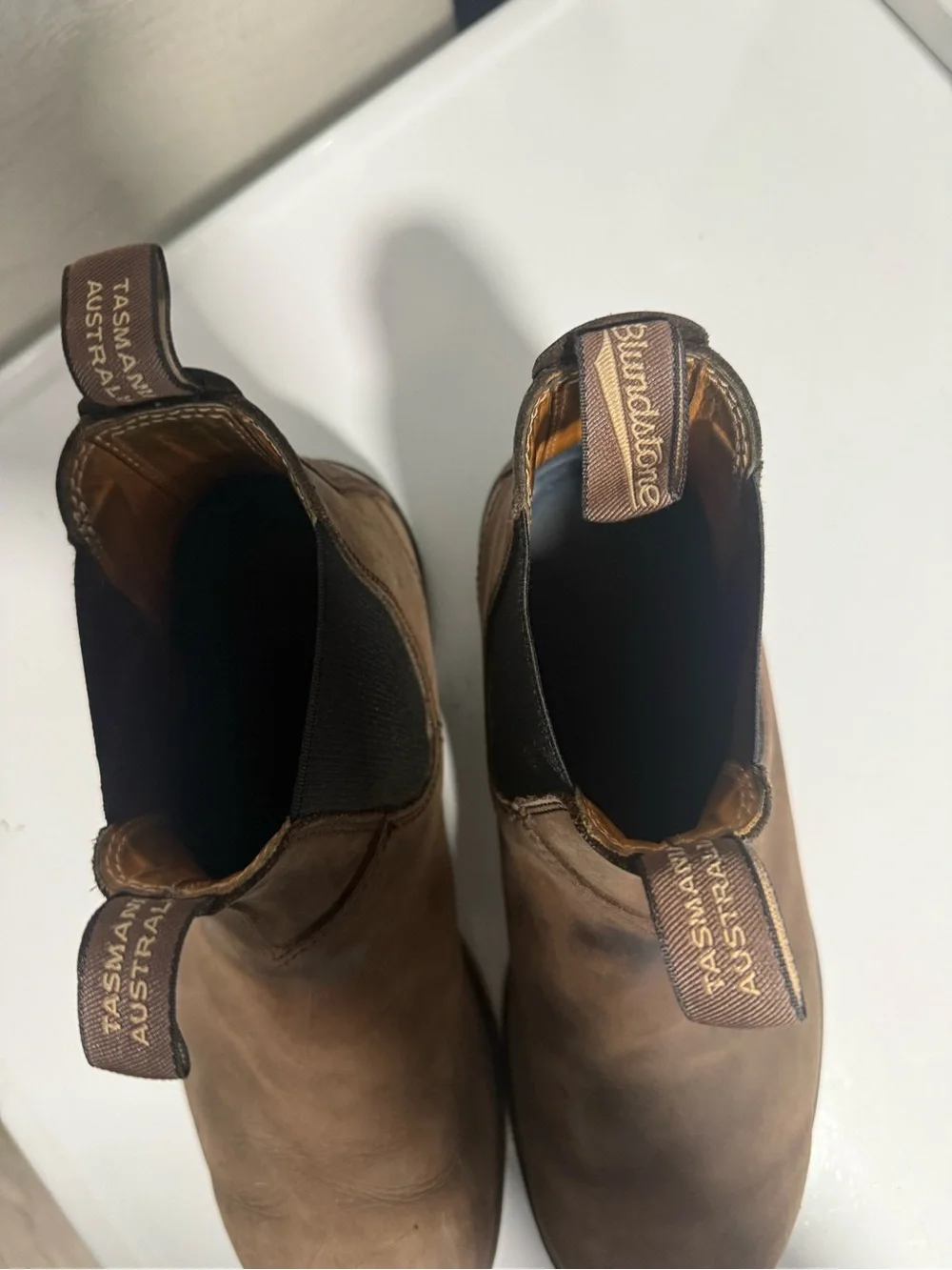 Blundstone Men’s Chukka Boots in Brown Leather